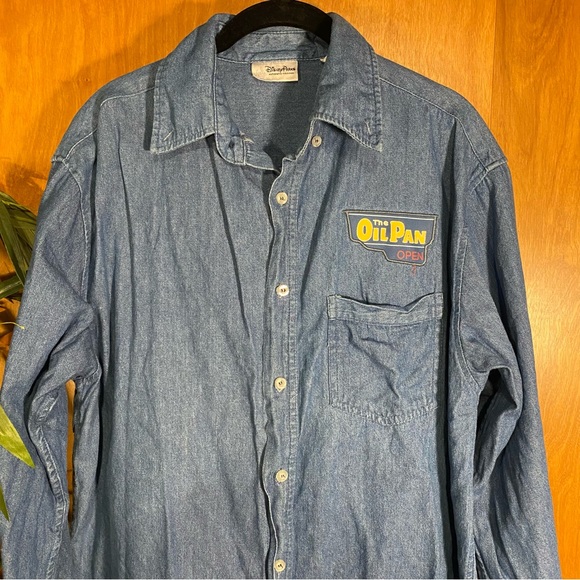 DisneyParks CarsLand Never Tire Speed Shop Radiator Springs Denim M - Picture 9 of 9